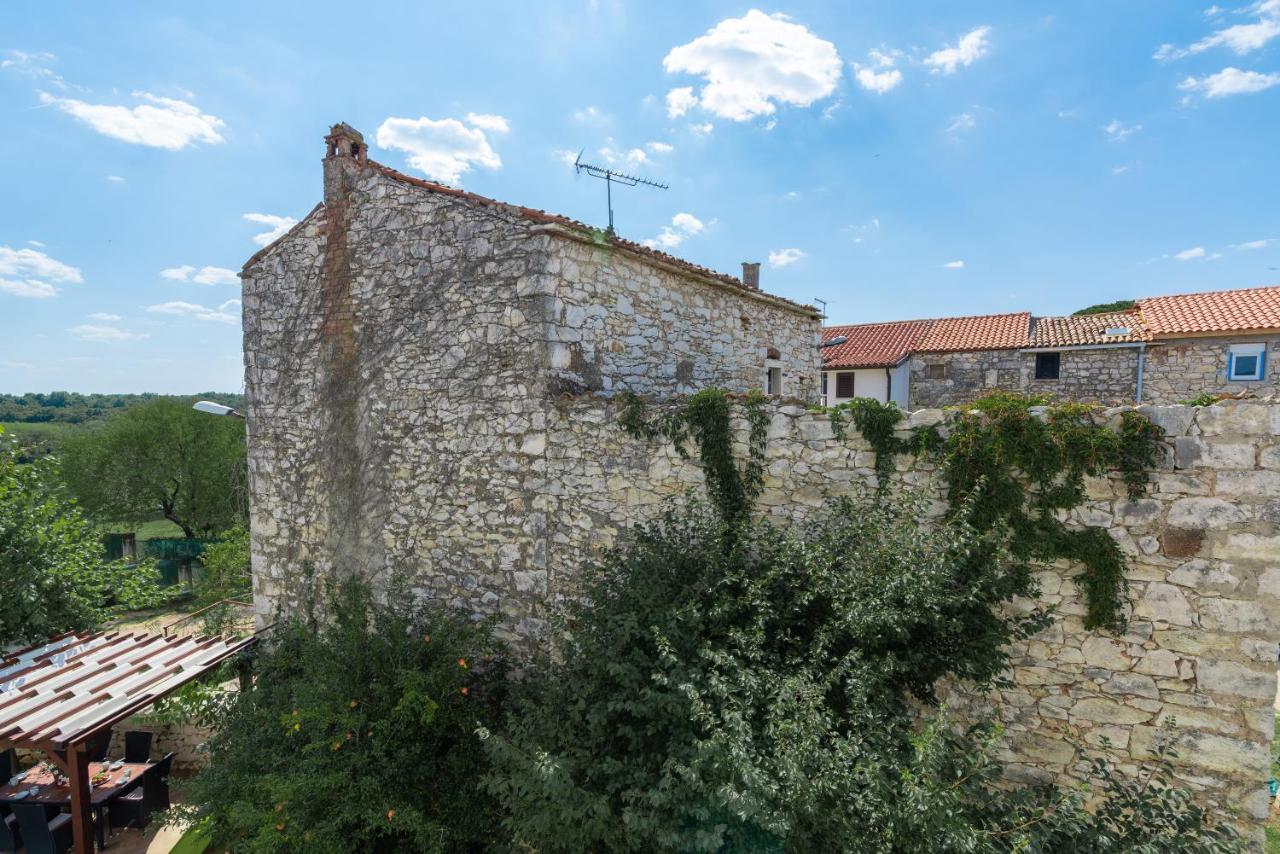 The Village Novigrad Istria Buitenkant foto